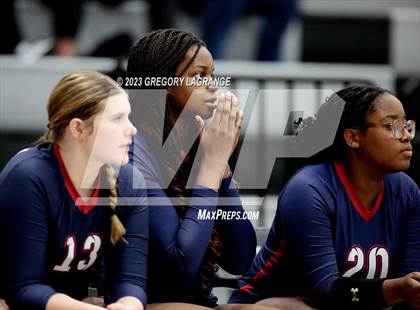 Thumbnail 3 in Allen vs Guyer photogallery.