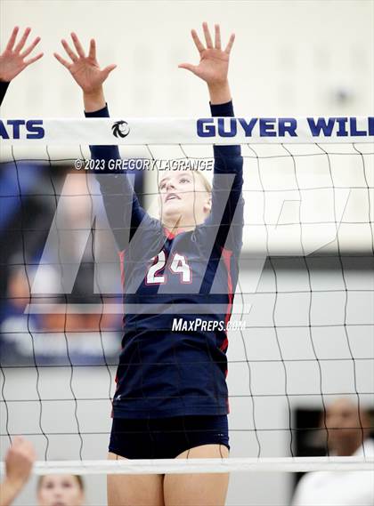 Thumbnail 1 in Allen vs Guyer photogallery.