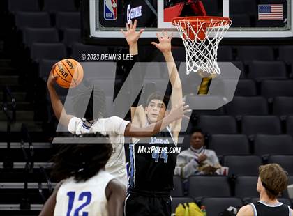 Thumbnail 3 in Buena @ Oakland (CIF State D3 Final) photogallery.