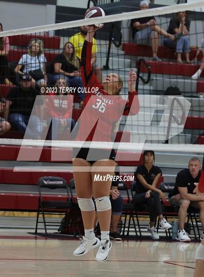 Thumbnail 3 in Mountain Ridge @ Cedar Valley (Sophomore) photogallery.