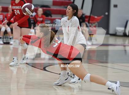 Thumbnail 2 in Mountain Ridge @ Cedar Valley (Sophomore) photogallery.