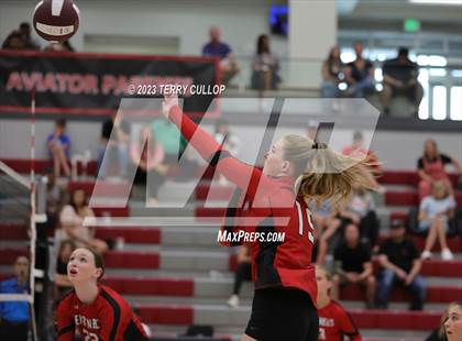 Thumbnail 2 in Mountain Ridge @ Cedar Valley (Sophomore) photogallery.