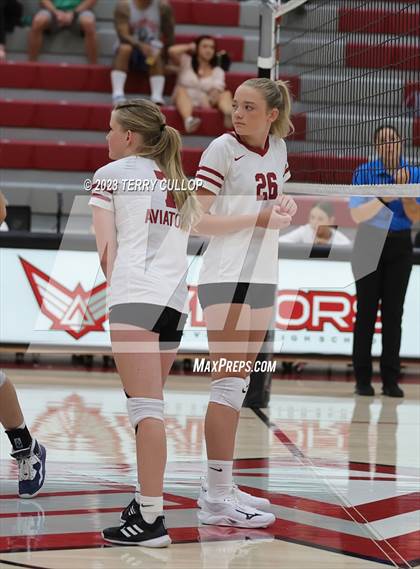 Thumbnail 3 in Mountain Ridge @ Cedar Valley (Sophomore) photogallery.