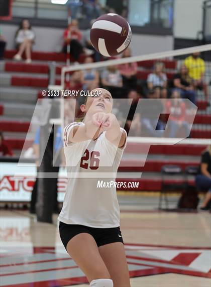 Thumbnail 3 in Mountain Ridge @ Cedar Valley (Sophomore) photogallery.