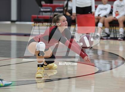 Thumbnail 3 in Mountain Ridge @ Cedar Valley (Sophomore) photogallery.