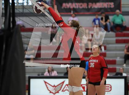 Thumbnail 1 in Mountain Ridge @ Cedar Valley (Sophomore) photogallery.
