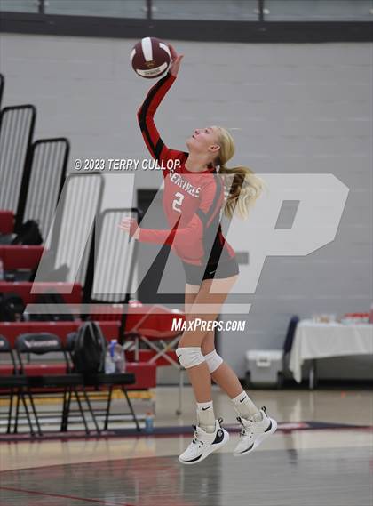 Thumbnail 1 in Mountain Ridge @ Cedar Valley (Sophomore) photogallery.