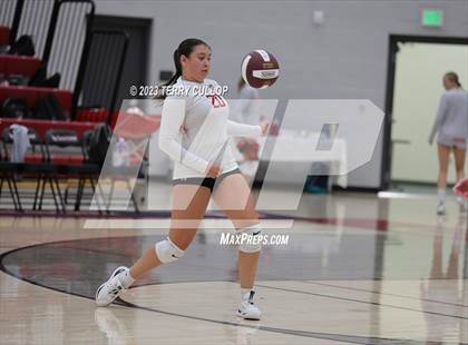 Thumbnail 1 in Mountain Ridge @ Cedar Valley (Sophomore) photogallery.