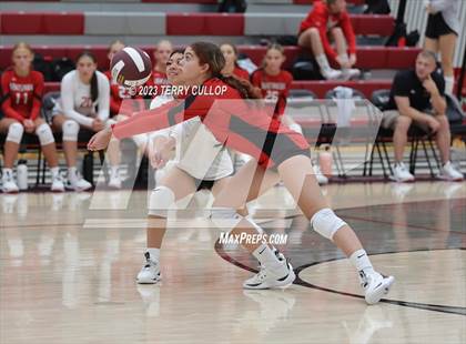 Thumbnail 3 in Mountain Ridge @ Cedar Valley (Sophomore) photogallery.