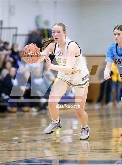 Thumbnail 2 in Bishop Grimes vs West Genesee photogallery.