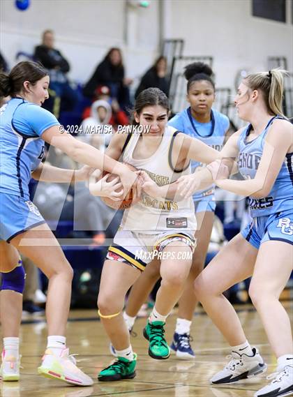 Thumbnail 3 in Bishop Grimes vs West Genesee photogallery.