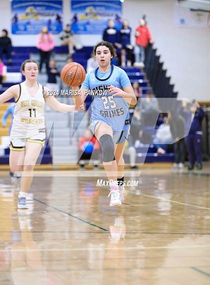 Thumbnail 3 in Bishop Grimes vs West Genesee photogallery.