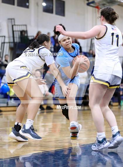 Thumbnail 3 in Bishop Grimes vs West Genesee photogallery.