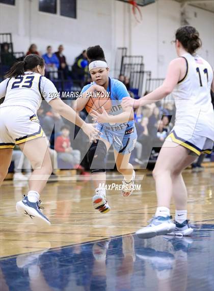 Thumbnail 2 in Bishop Grimes vs West Genesee photogallery.