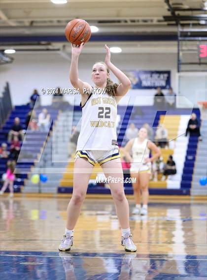 Thumbnail 2 in Bishop Grimes vs West Genesee photogallery.