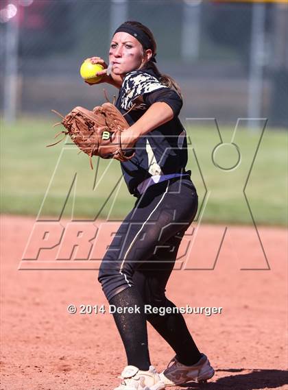 Thumbnail 1 in Rock Canyon vs Brighton (CHSAA 5A Playoff  2nd Round) photogallery.