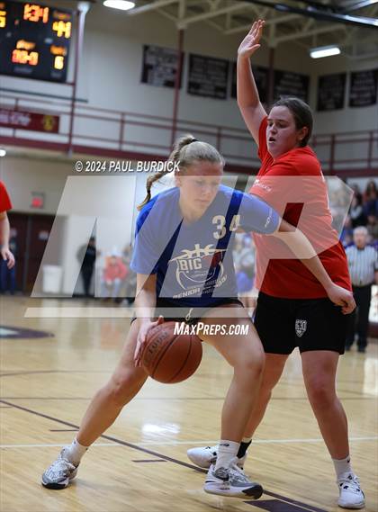 Thumbnail 1 in Big 30 AllStar Classic PA vs NY photogallery.