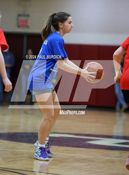 Thumbnail 3 in Big 30 AllStar Classic PA vs NY photogallery.