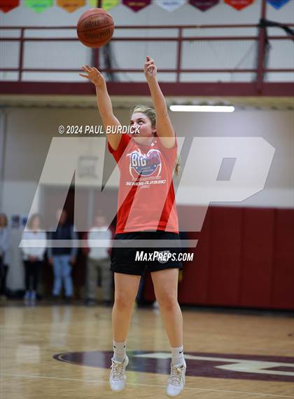 Thumbnail 2 in Big 30 AllStar Classic PA vs NY photogallery.