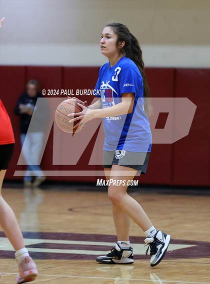 Thumbnail 1 in Big 30 AllStar Classic PA vs NY photogallery.
