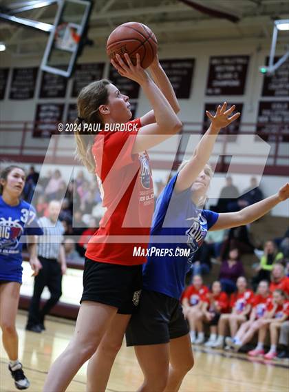 Thumbnail 3 in Big 30 AllStar Classic PA vs NY photogallery.