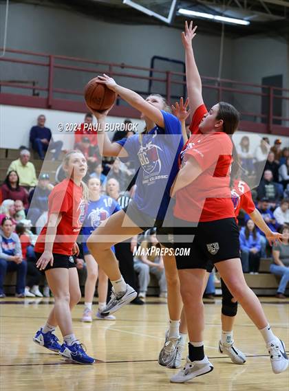 Thumbnail 1 in Big 30 AllStar Classic PA vs NY photogallery.