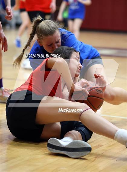 Thumbnail 2 in Big 30 AllStar Classic PA vs NY photogallery.