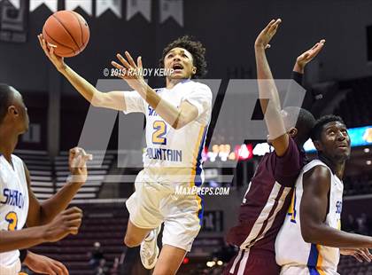 Thumbnail 3 in Belleville West vs Shadow Mountain (Bass Pro Shop Tournament of Champions) photogallery.