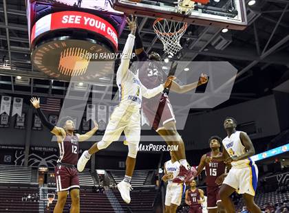 Thumbnail 1 in Belleville West vs Shadow Mountain (Bass Pro Shop Tournament of Champions) photogallery.