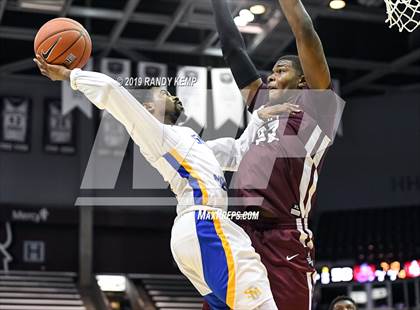 Thumbnail 3 in Belleville West vs Shadow Mountain (Bass Pro Shop Tournament of Champions) photogallery.