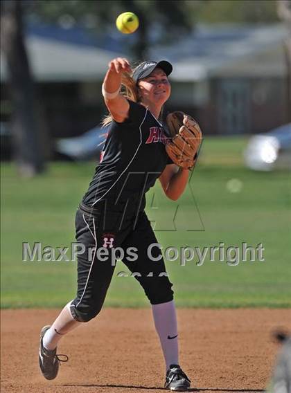 Thumbnail 3 in Hart vs. Agoura (CIF SS Playoffs) photogallery.
