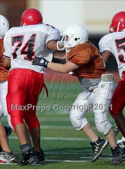 Thumbnail 3 in South Houston Freshman B @ Alvin Freshman White photogallery.