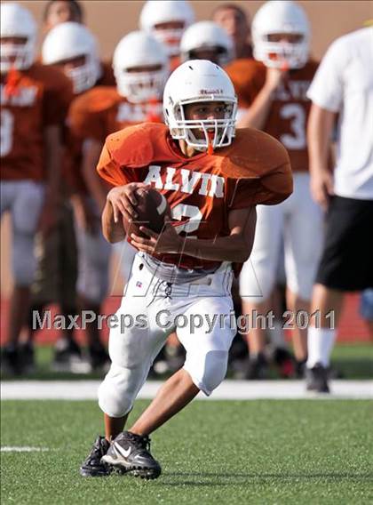 Thumbnail 2 in South Houston Freshman B @ Alvin Freshman White photogallery.