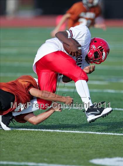 Thumbnail 3 in South Houston Freshman B @ Alvin Freshman White photogallery.
