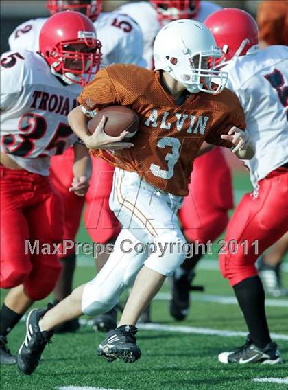 Thumbnail 3 in South Houston Freshman B @ Alvin Freshman White photogallery.