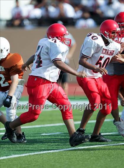 Thumbnail 3 in South Houston Freshman B @ Alvin Freshman White photogallery.
