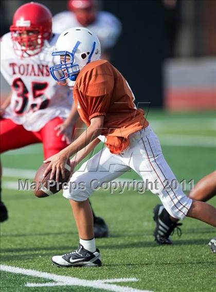 Thumbnail 3 in South Houston Freshman B @ Alvin Freshman White photogallery.