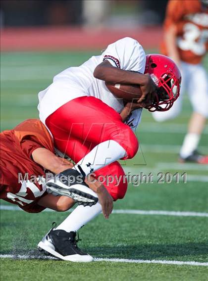 Thumbnail 2 in South Houston Freshman B @ Alvin Freshman White photogallery.