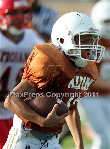 Thumbnail 1 in South Houston Freshman B @ Alvin Freshman White photogallery.