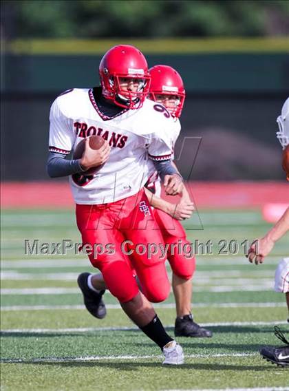 Thumbnail 3 in South Houston Freshman B @ Alvin Freshman White photogallery.