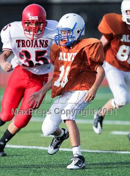Thumbnail 1 in South Houston Freshman B @ Alvin Freshman White photogallery.