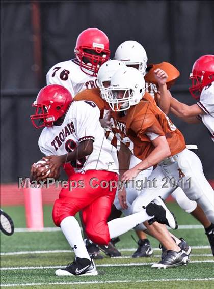 Thumbnail 1 in South Houston Freshman B @ Alvin Freshman White photogallery.