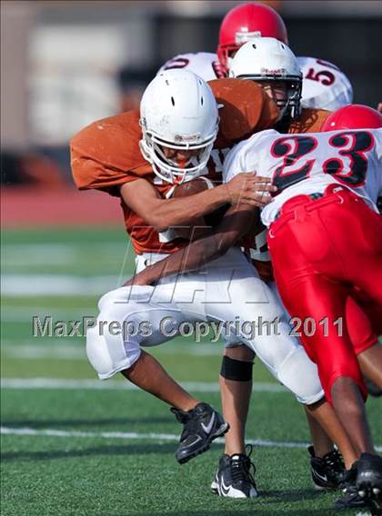 Thumbnail 3 in South Houston Freshman B @ Alvin Freshman White photogallery.