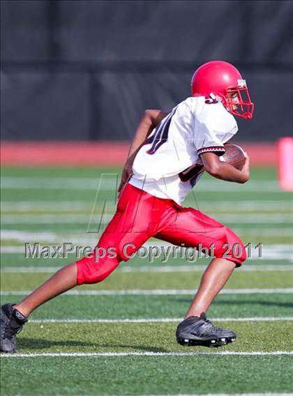 Thumbnail 1 in South Houston Freshman B @ Alvin Freshman White photogallery.