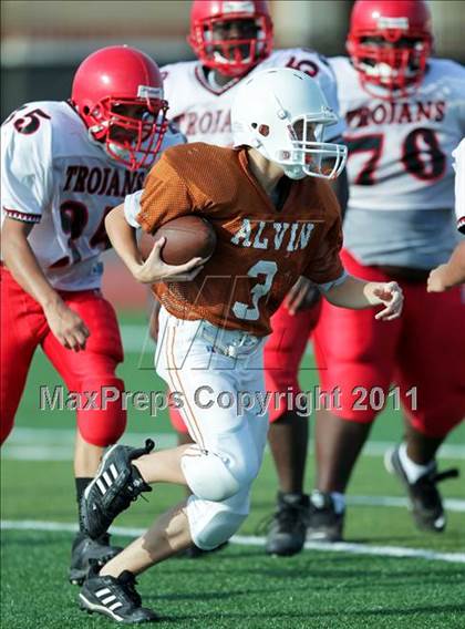 Thumbnail 2 in South Houston Freshman B @ Alvin Freshman White photogallery.