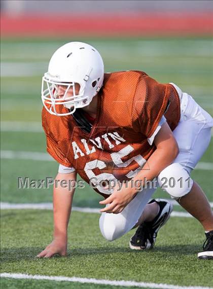Thumbnail 3 in South Houston Freshman B @ Alvin Freshman White photogallery.