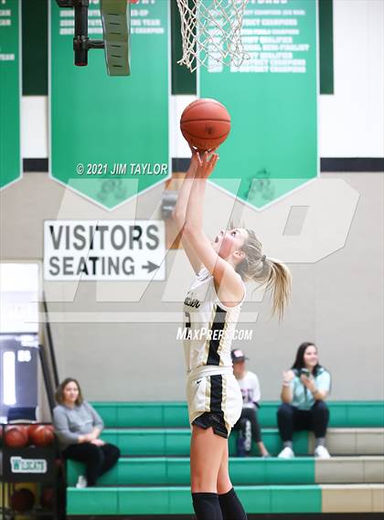 Thumbnail 2 in Springtown vs Archer City (Santo Tournament) photogallery.