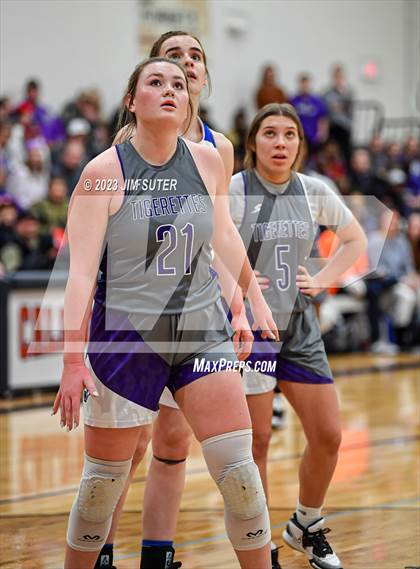 Thumbnail 1 in Mumford vs Thrall (UIL 2A Reg IV Area) photogallery.