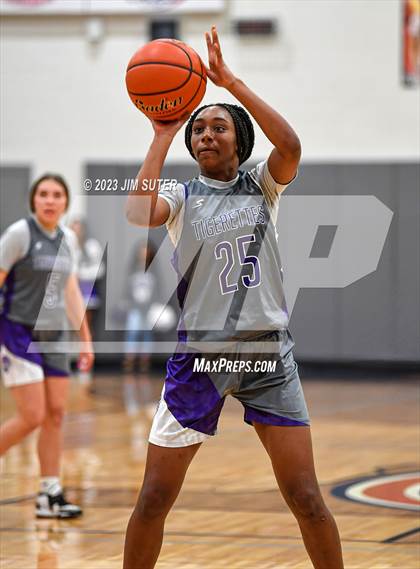 Thumbnail 3 in Mumford vs Thrall (UIL 2A Reg IV Area) photogallery.