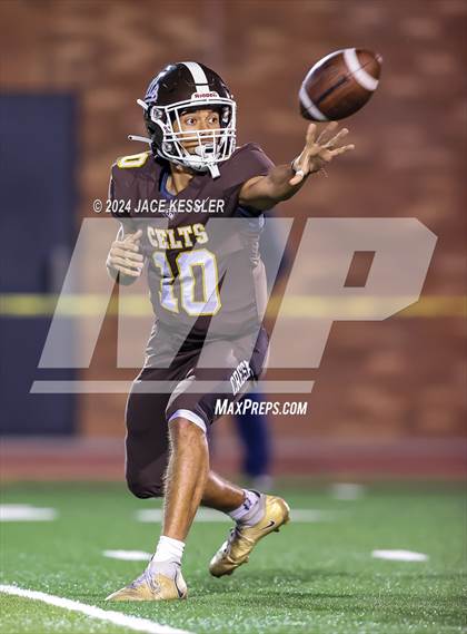 Thumbnail 3 in Glendora @ Crespi photogallery.